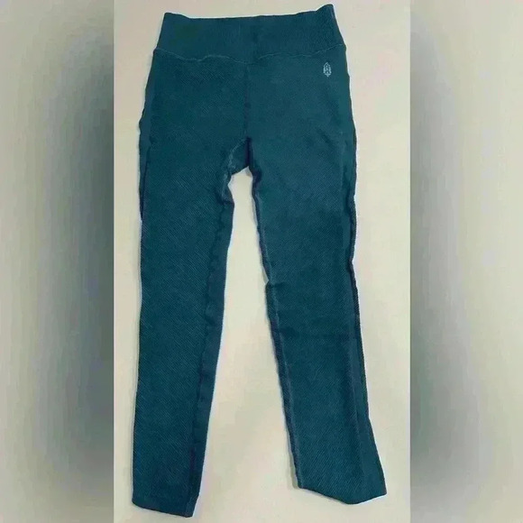 Free People Movement Free Throw Leggings Coastline Blue Medium NWOT - Picture 6 of 7